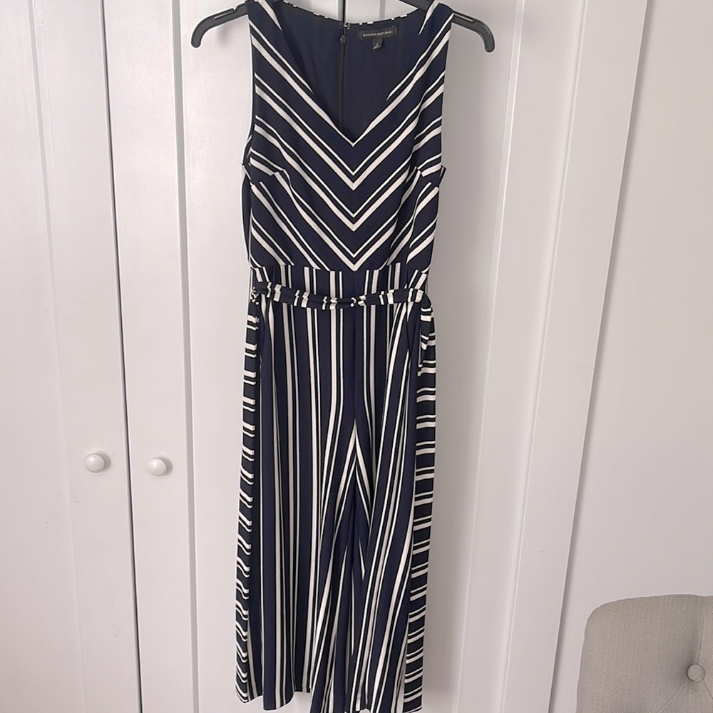 Banana Republic Size 2 Jumpsuit